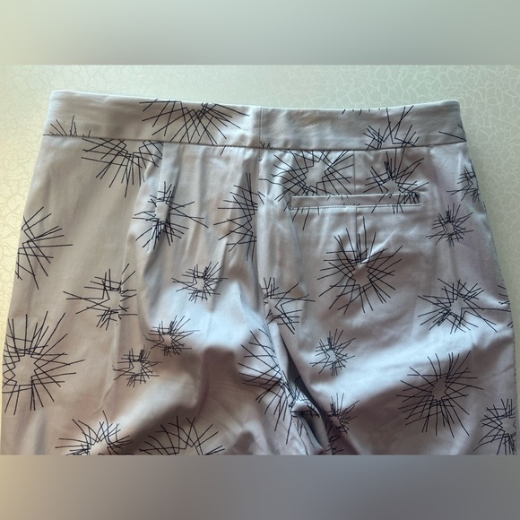 ANNIKA Cutter & Buck | ladies cropped golf pants. Size: 8 - Picture 7 of 16